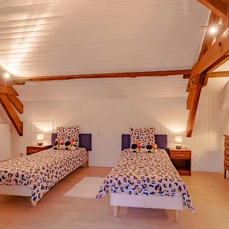 Du Cerisier 度假居 *