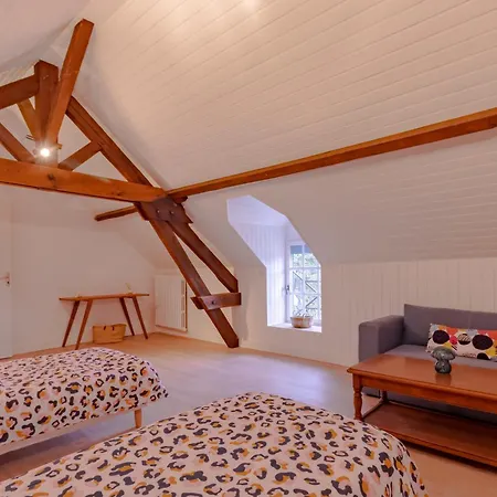 Du Cerisier 度假居 *