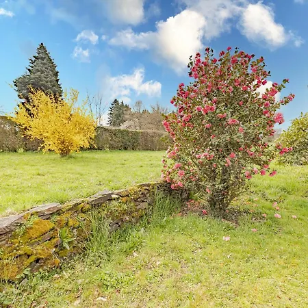 度假居 Du Cerisier Lanouaille