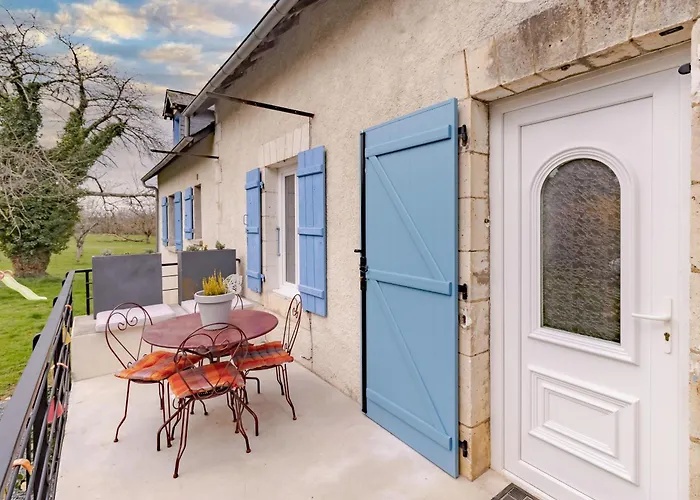 Du Cerisier Сasa de vacaciones Lanouaille